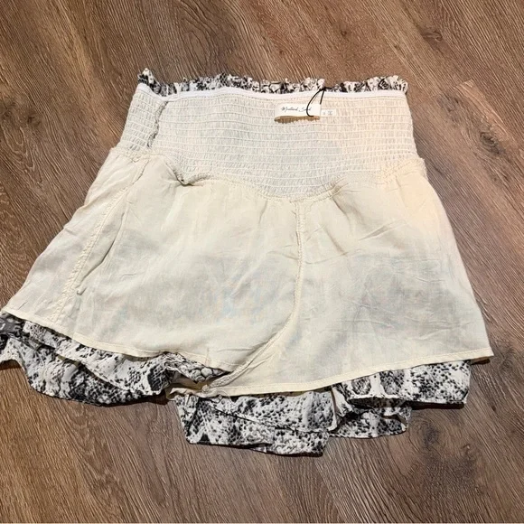 Mustard Seed Snake Print Ruffle Skort - Picture 5 of 6